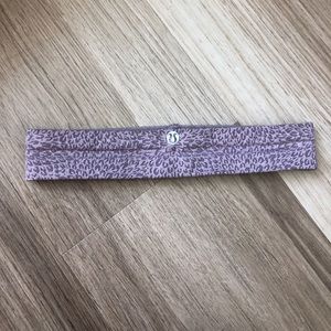 Lululemon Headband-only worn once! Great condition